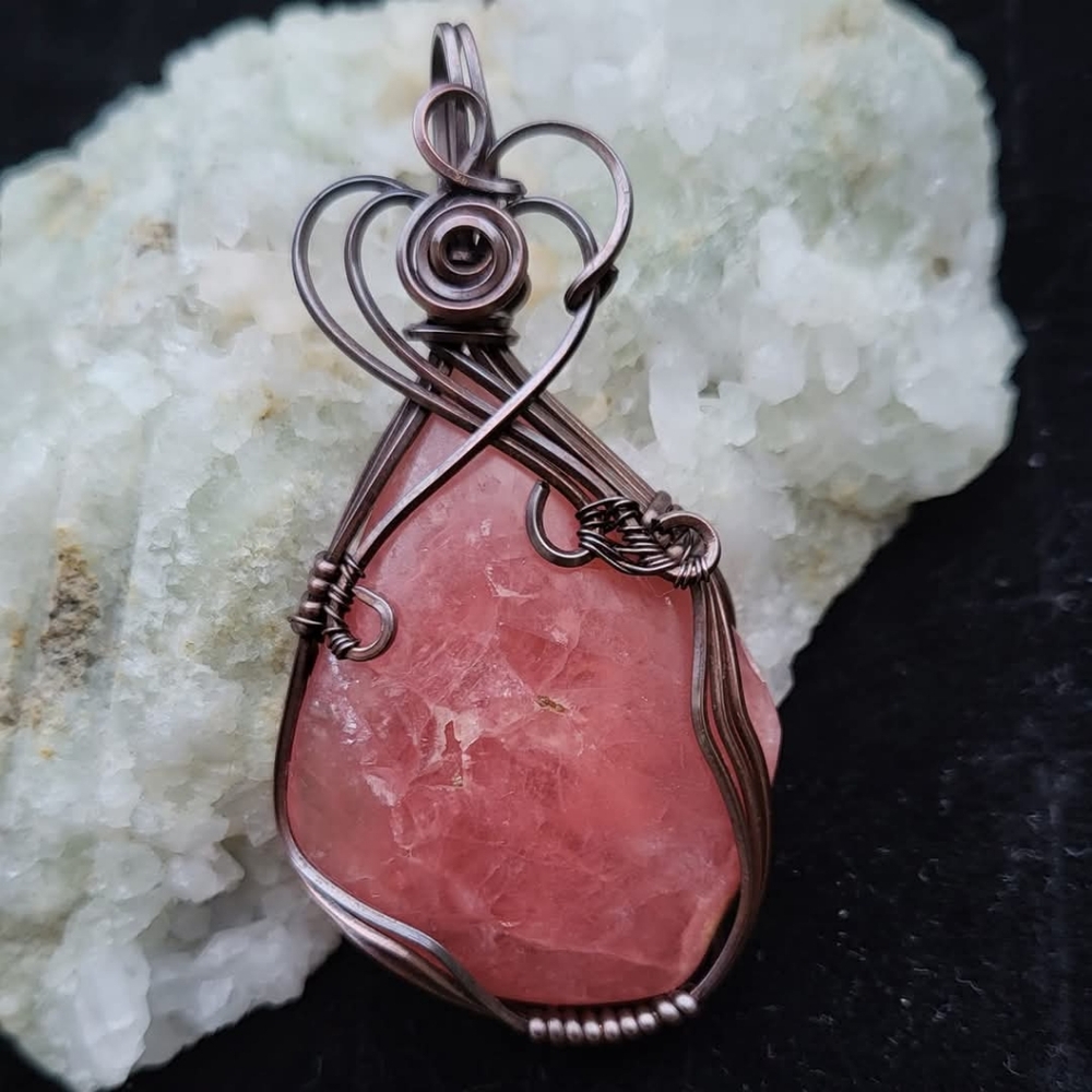 Rhodochrosite Pink Stone Pendant Necklace Bohemian Style Festival Fashion
